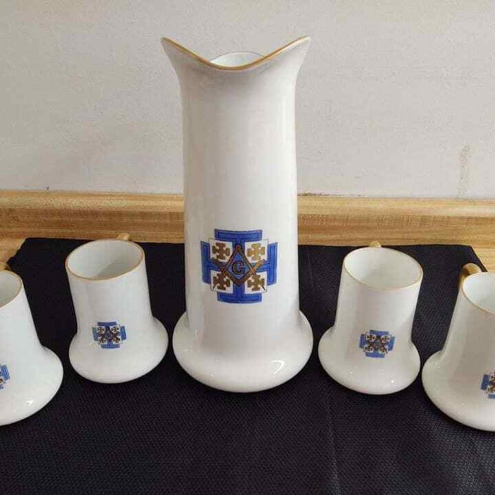 Masonic ceremonial? tankard, large, with four mugs set.